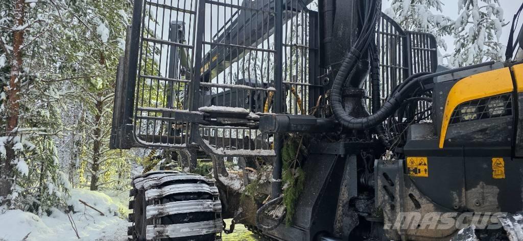 Ponsse Buffalo 8W Transportoare