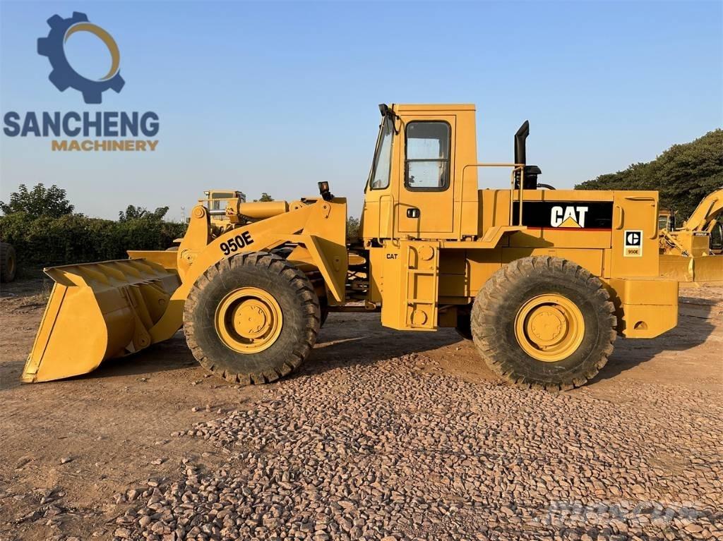 CAT 950E Incarcator pe pneuri