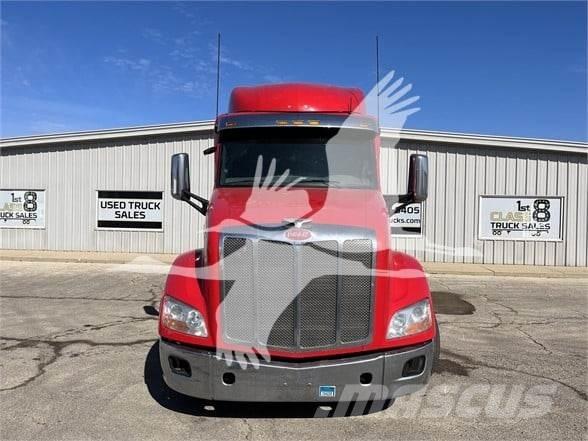 Peterbilt 579 Autotractoare