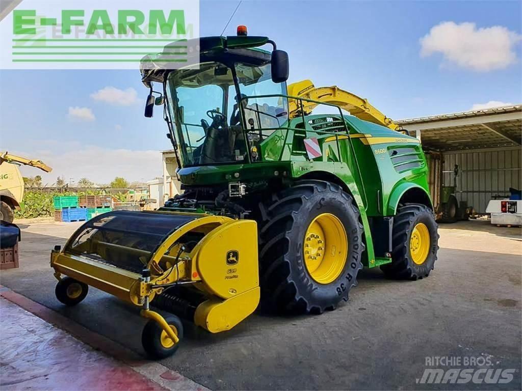 John Deere 8600I Forajere cu autopropulsare