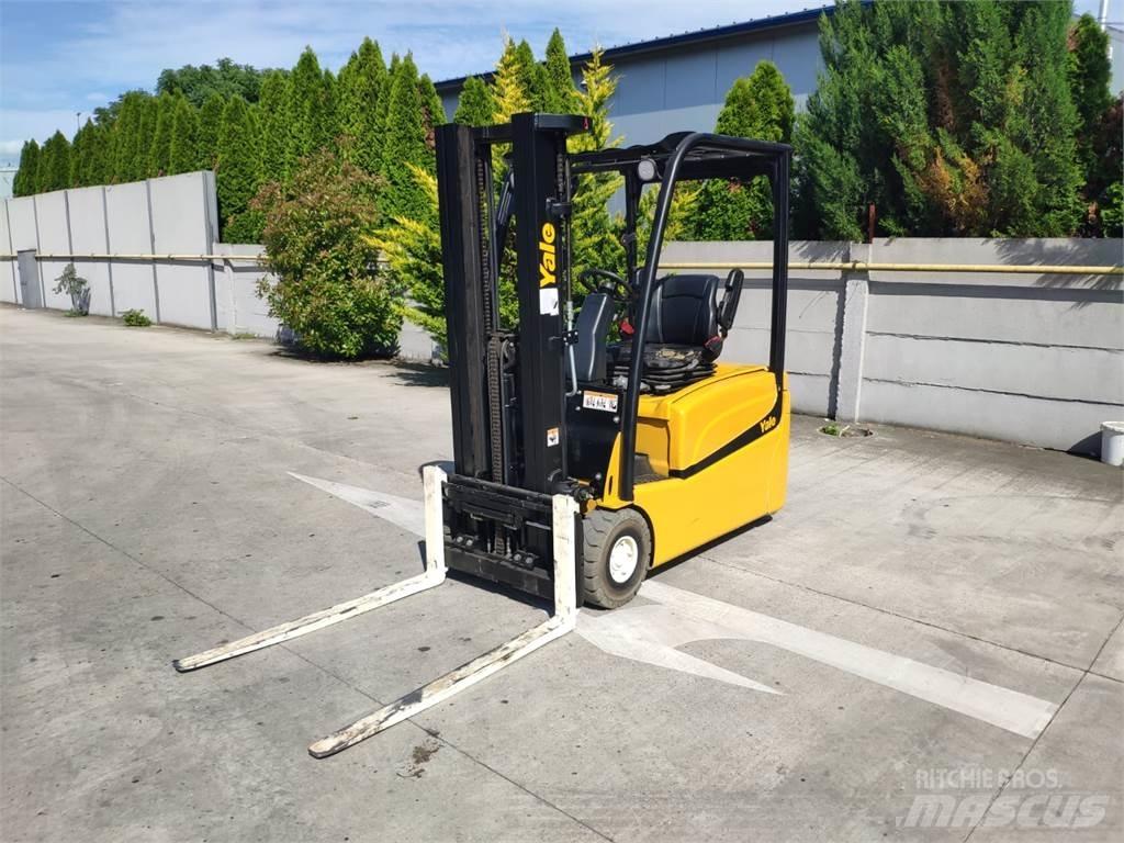 Yale ERP16 VT Stivuitor electric