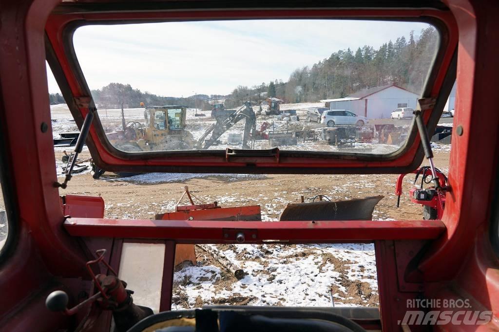 Volvo BM 650  - Traktor Tractoare