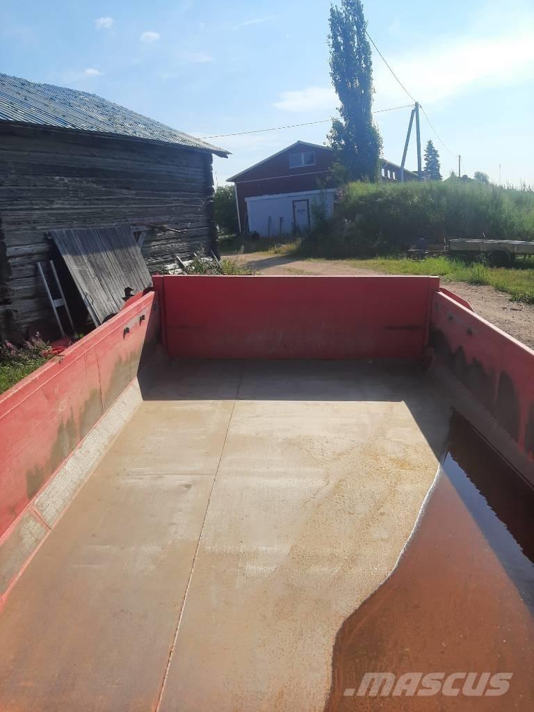 Kire Steel 10 Autobasculante remorci