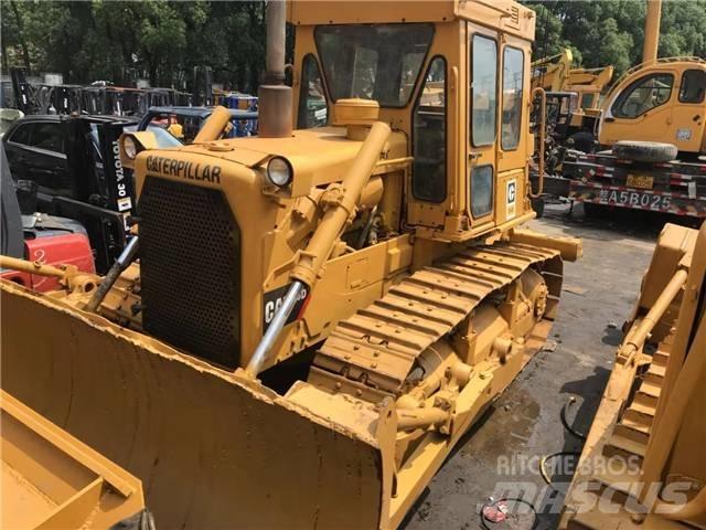 CAT D6D Buldozere pe senile