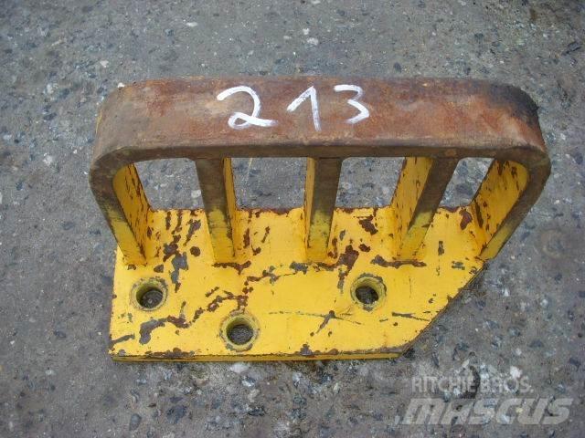 CAT (213) Tritt Sasiuri si suspensii