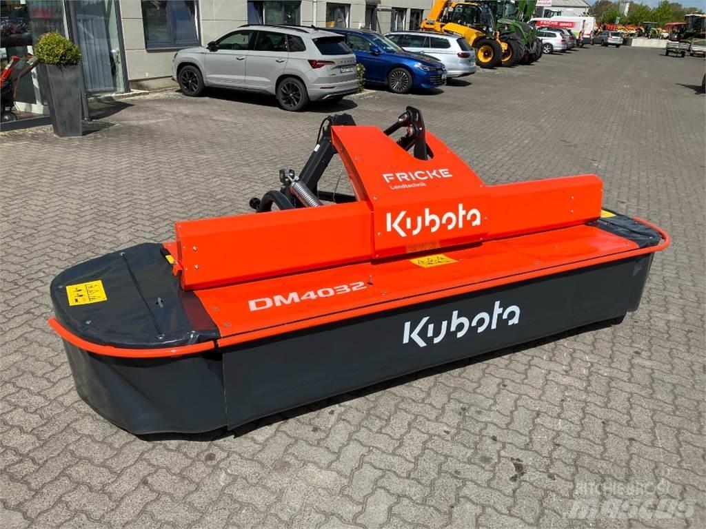 Kubota DM4032 Cositoare de iarba cu umidificator