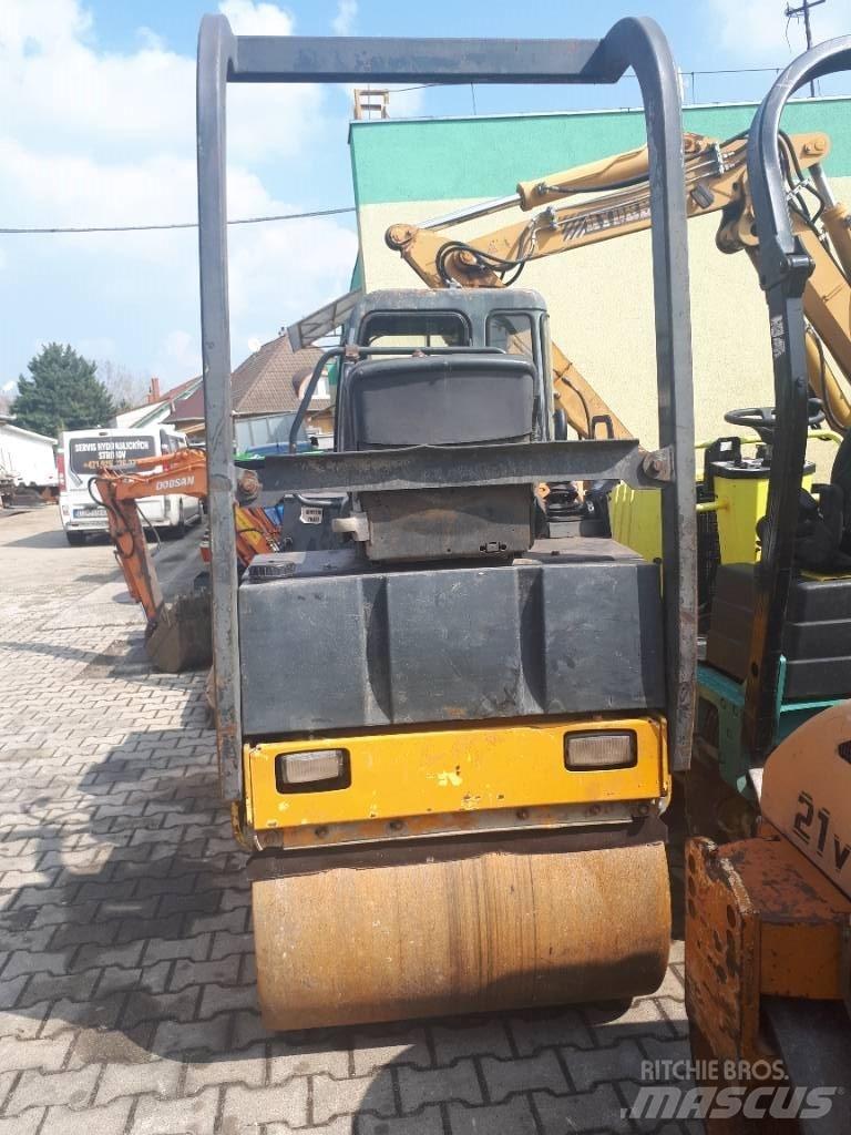 Bomag BW 100 AD-3 Cilindri compactori dubli
