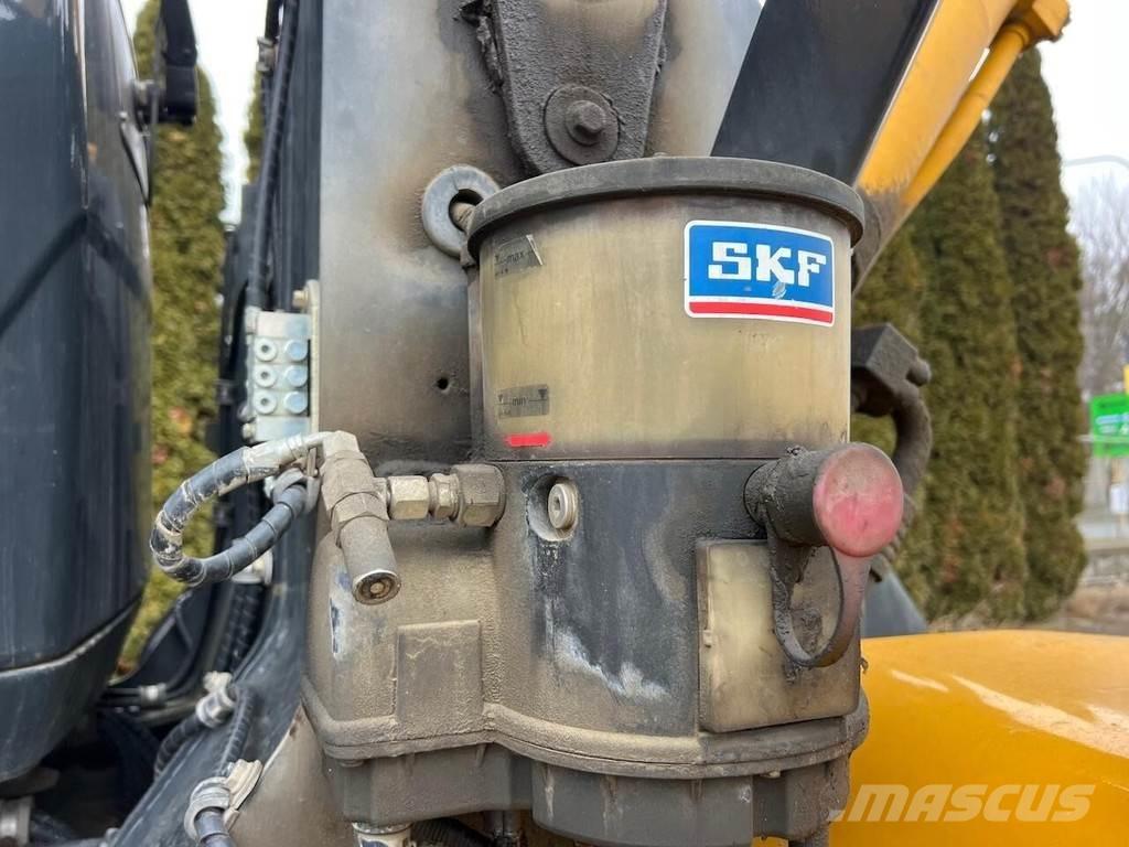 LiuGong 835H Incarcator pe pneuri