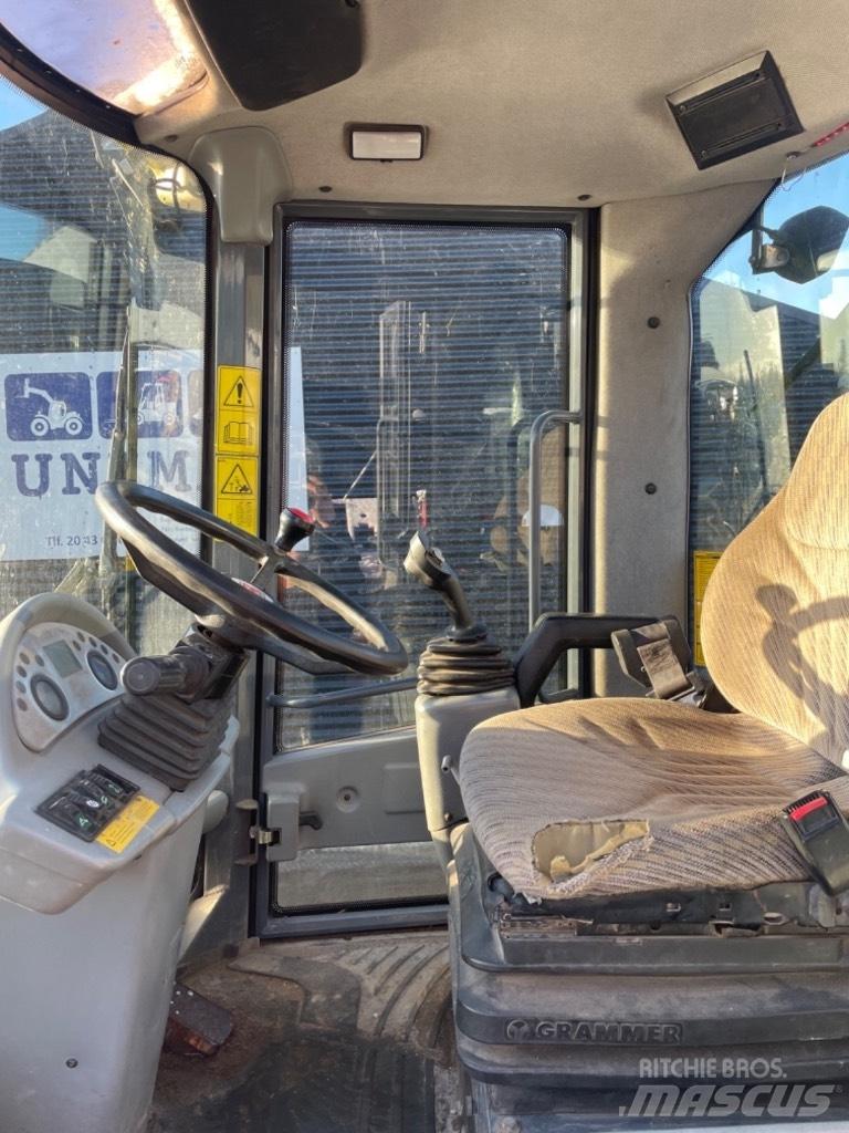 Terex TL 120 Incarcator pe pneuri