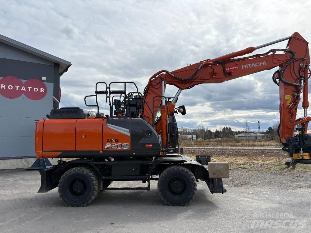 Hitachi ZX220W-7 2P Excavatoare cu roti