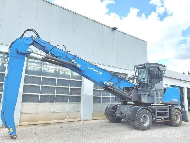 Fuchs MHL 364 F Paleta de manipulare