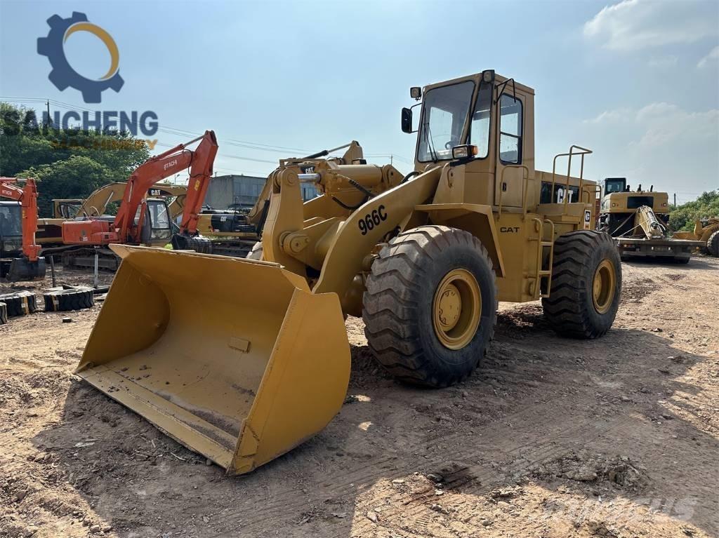 CAT 966 C Incarcator pe pneuri
