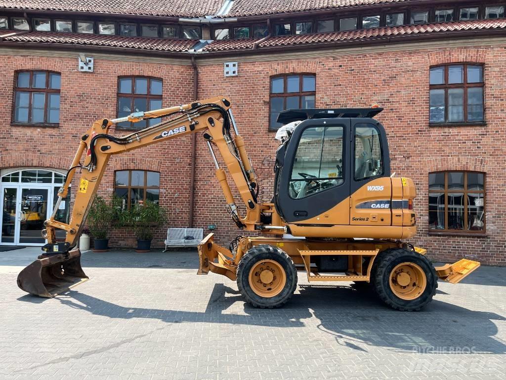 CASE WX 95 Excavatoare cu roti