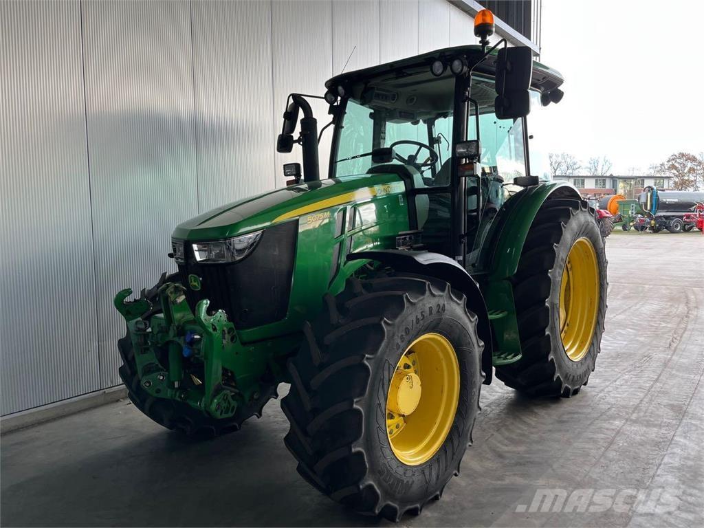 John Deere 5075 M Tractoare