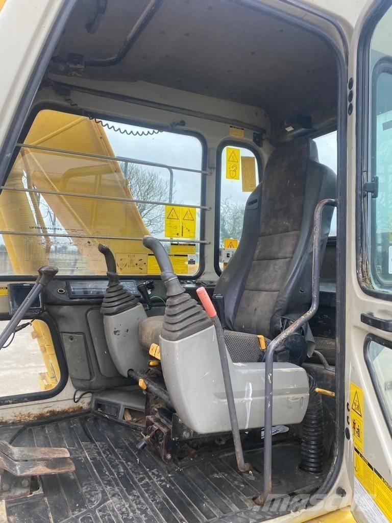 Kato HD 512 V Excavatoare pe șenile

