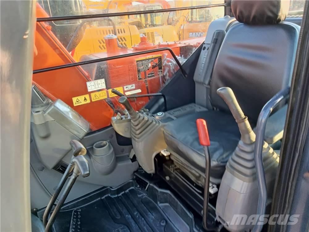 Hitachi ZX60 Mini excavatoare < 7t