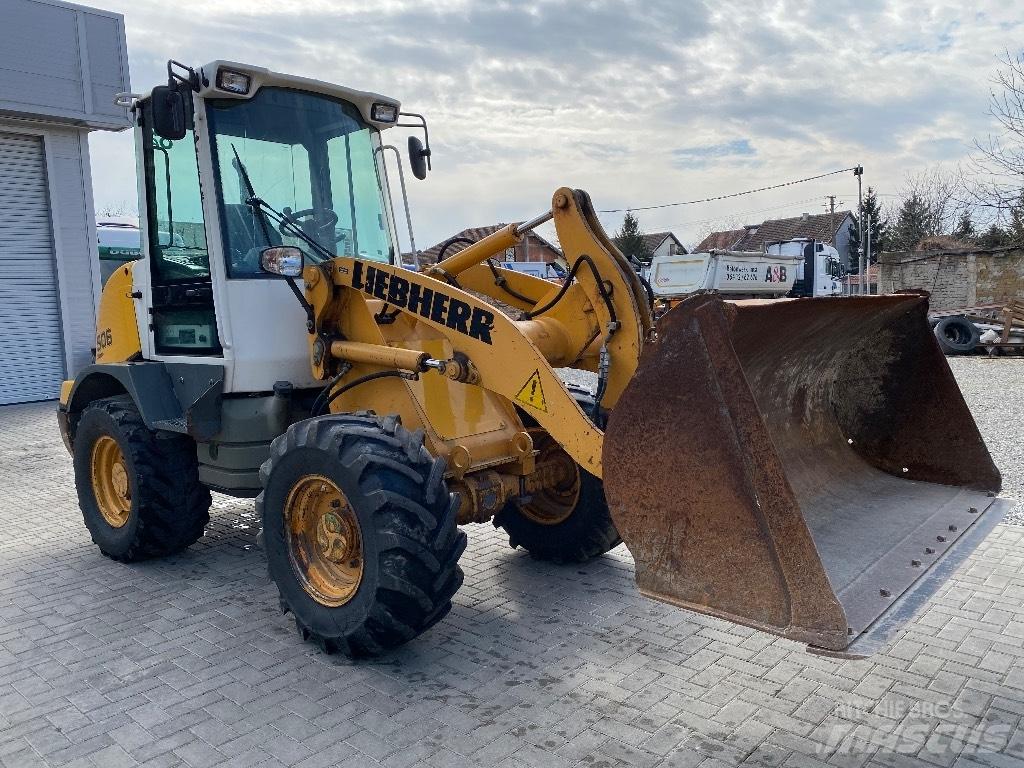 Liebherr 506 Stereo Incarcator pe pneuri