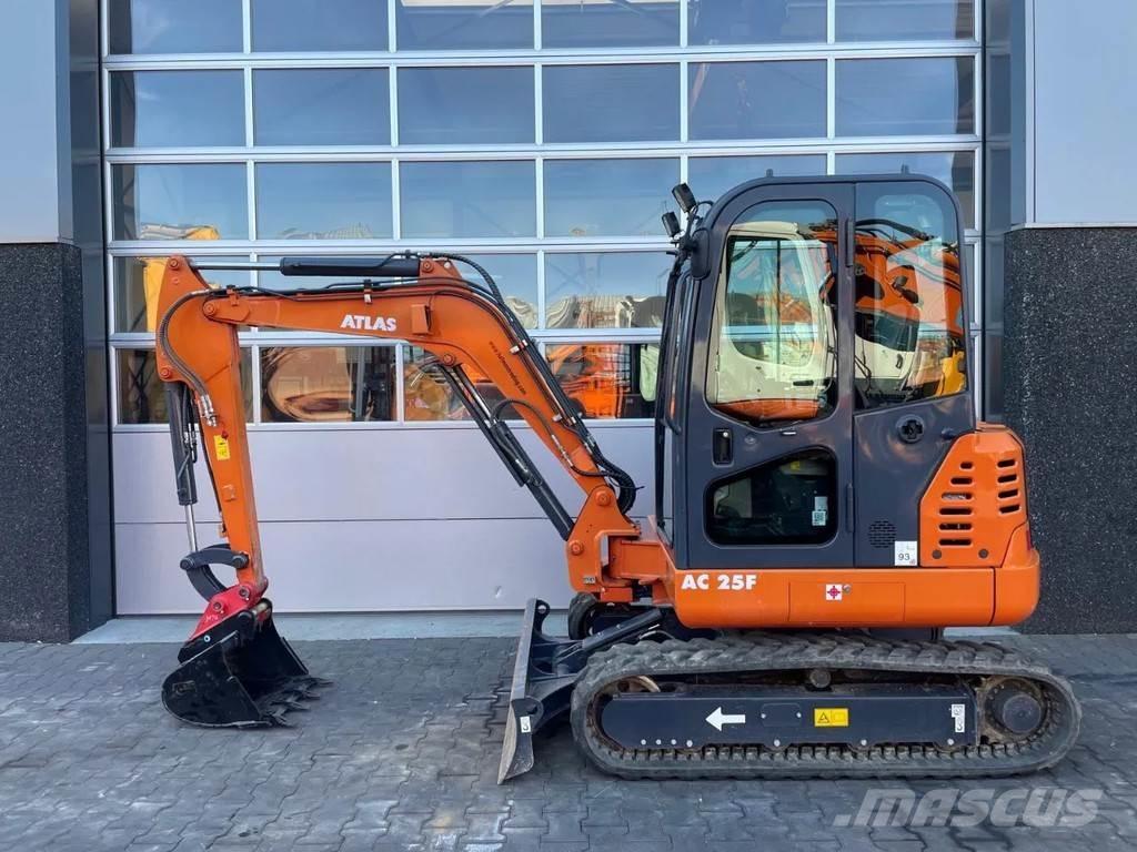 Atlas AC25F Mini excavatoare < 7t