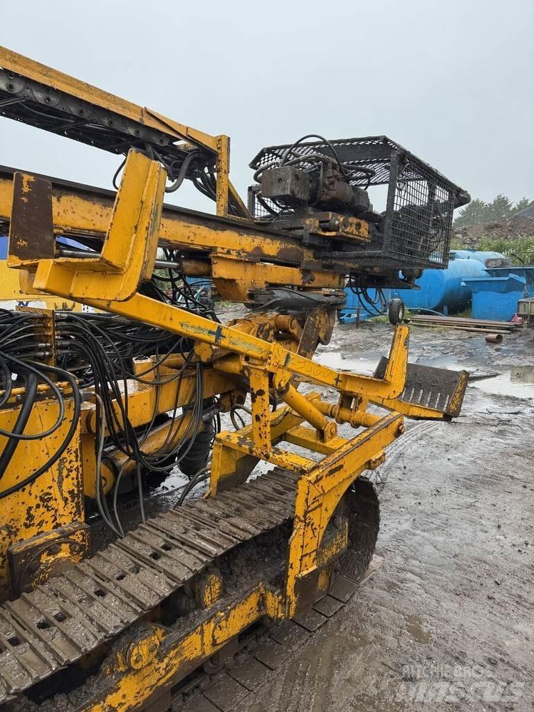 Klemm KR802 Instalatii de forare ancorate