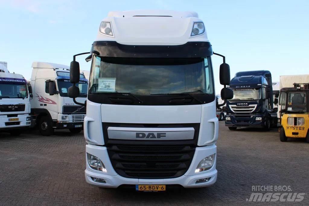 DAF CF 440 + EURO 6 Autotractoare