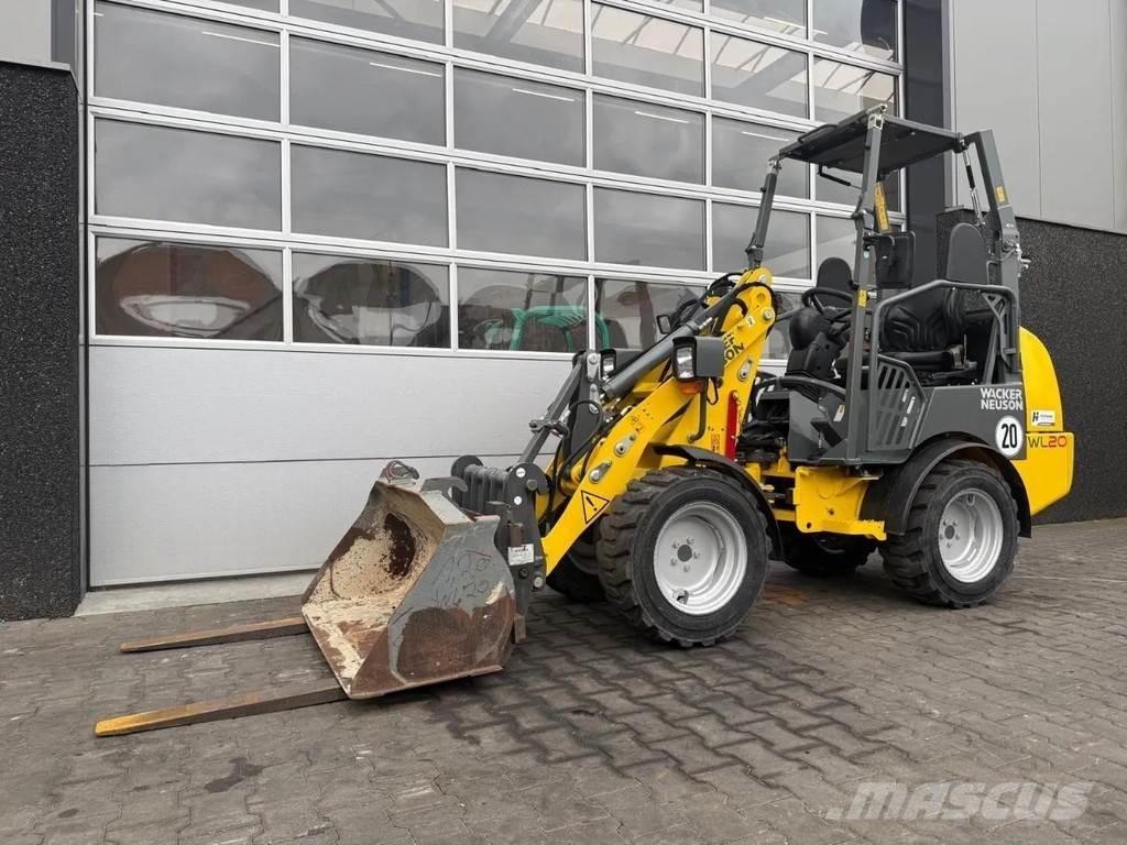 Wacker Neuson WL20 Incarcator pe pneuri