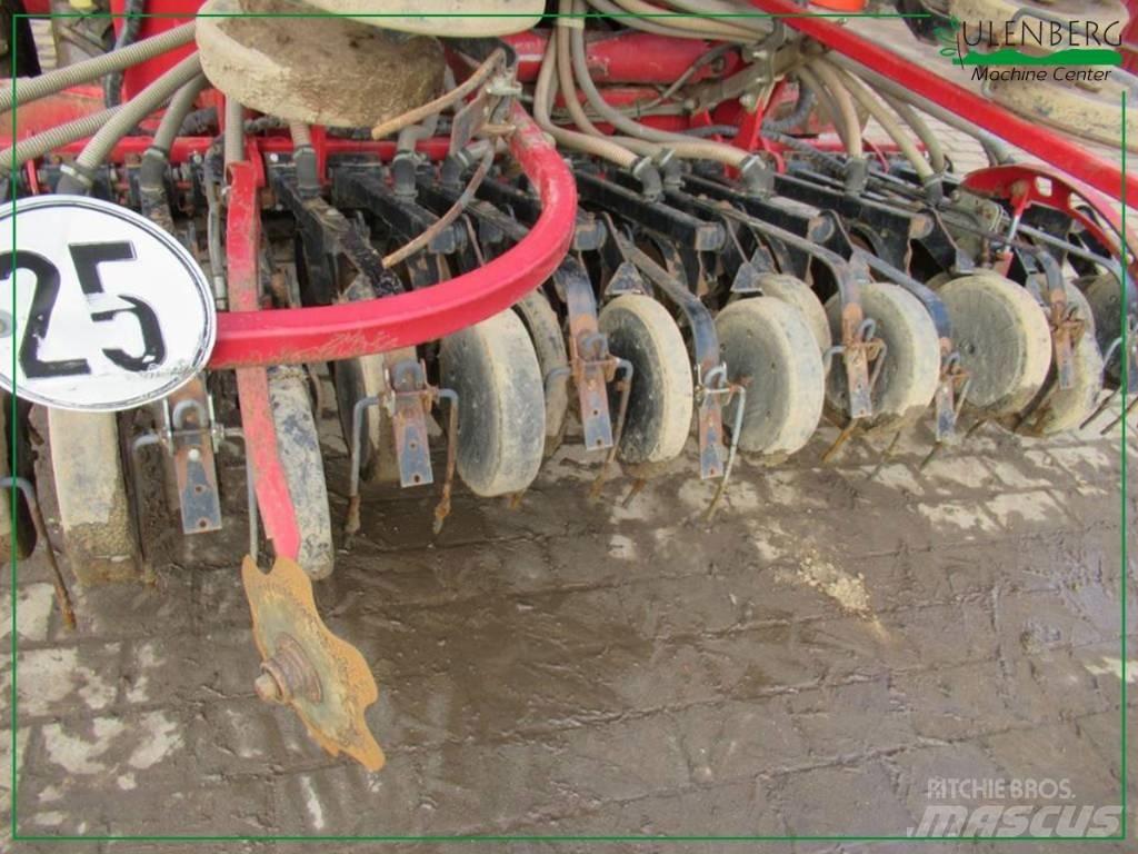 Horsch Pronto 8 DC Perforatoare