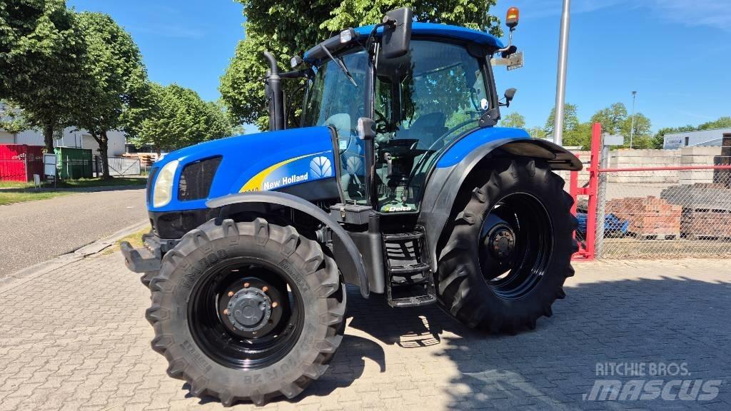 New Holland T 6010 Tractoare