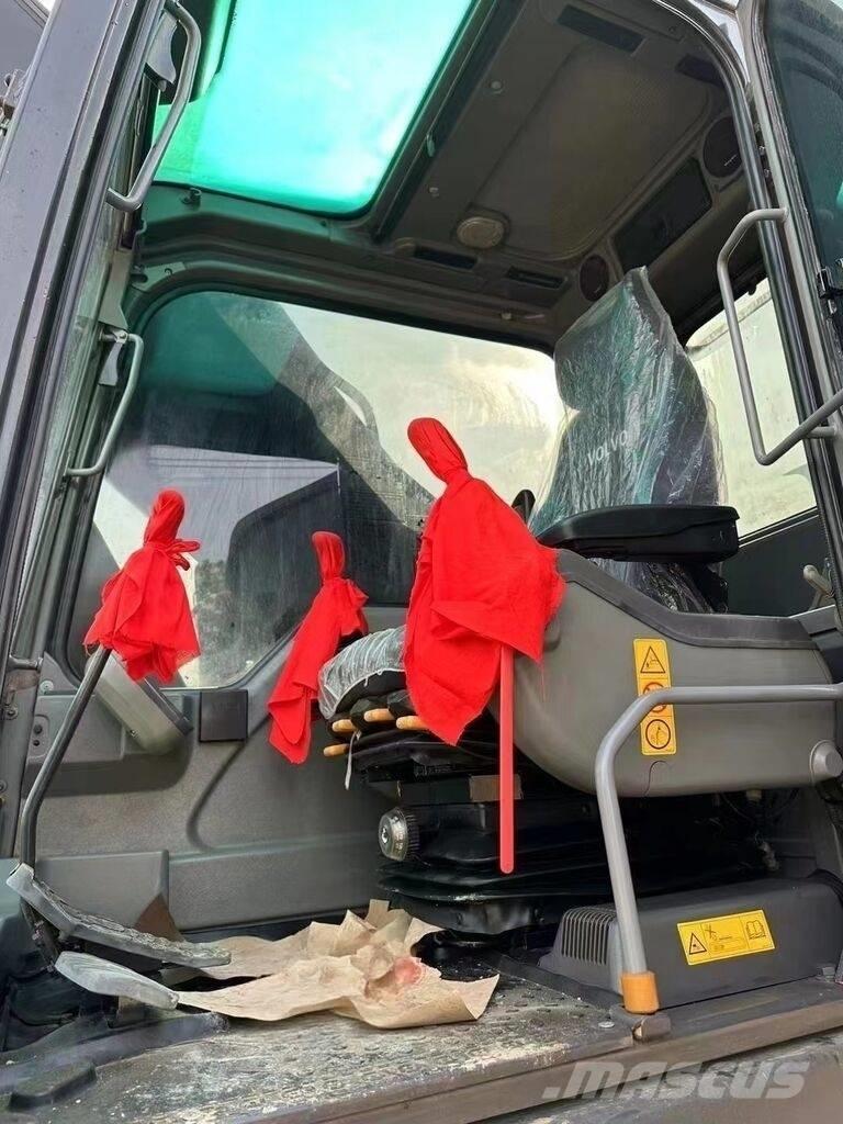 Volvo EC 290 Excavatoare pe șenile

