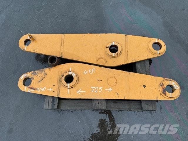 CNH BUCKET LINK Pistoane