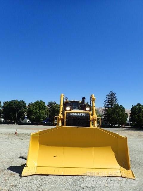 Komatsu D155AXi-8 Buldozere pe senile