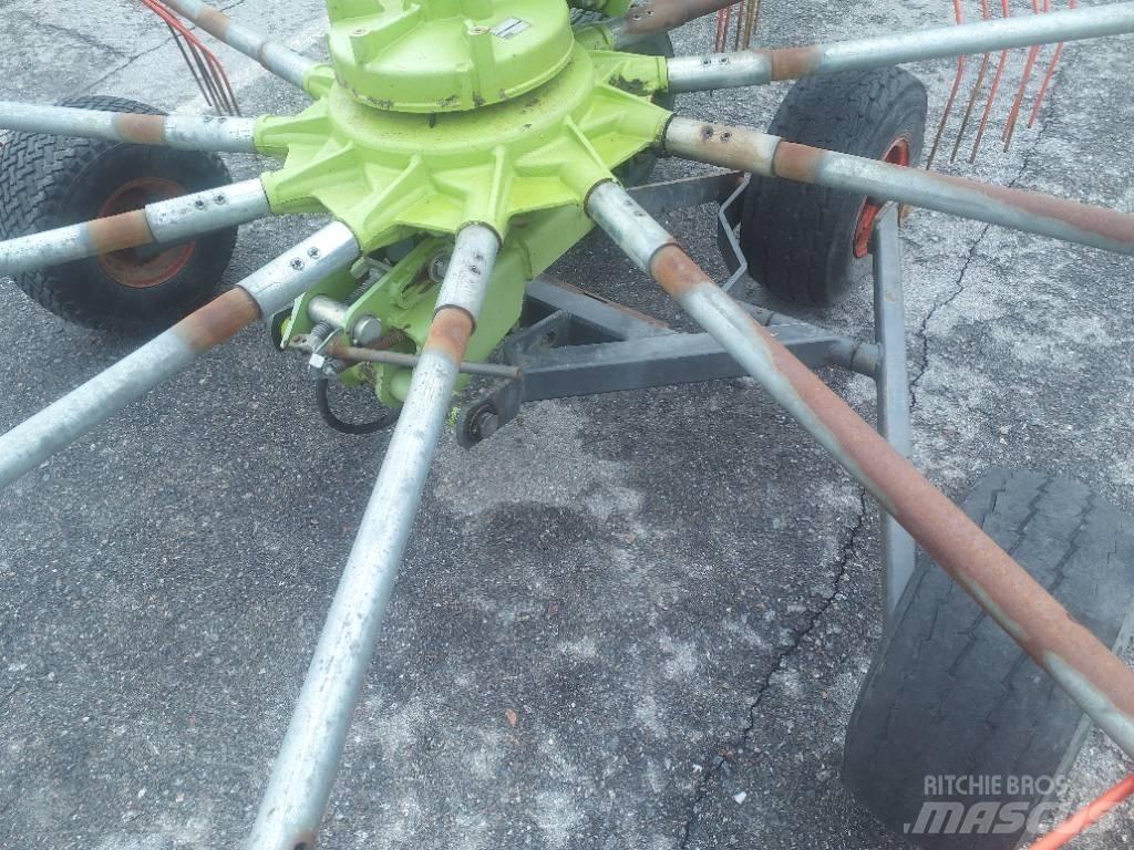 CLAAS Liner 650 Twin Combina
