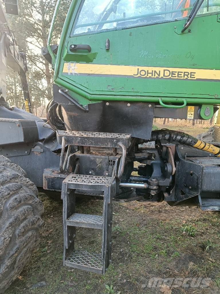 John Deere 1270 D Combine forestiere