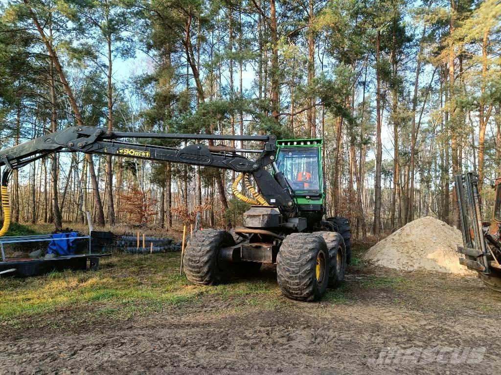 John Deere 1270 D Combine forestiere