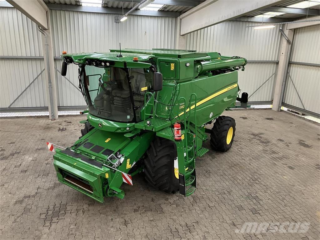 John Deere T560 Combine de secerat
