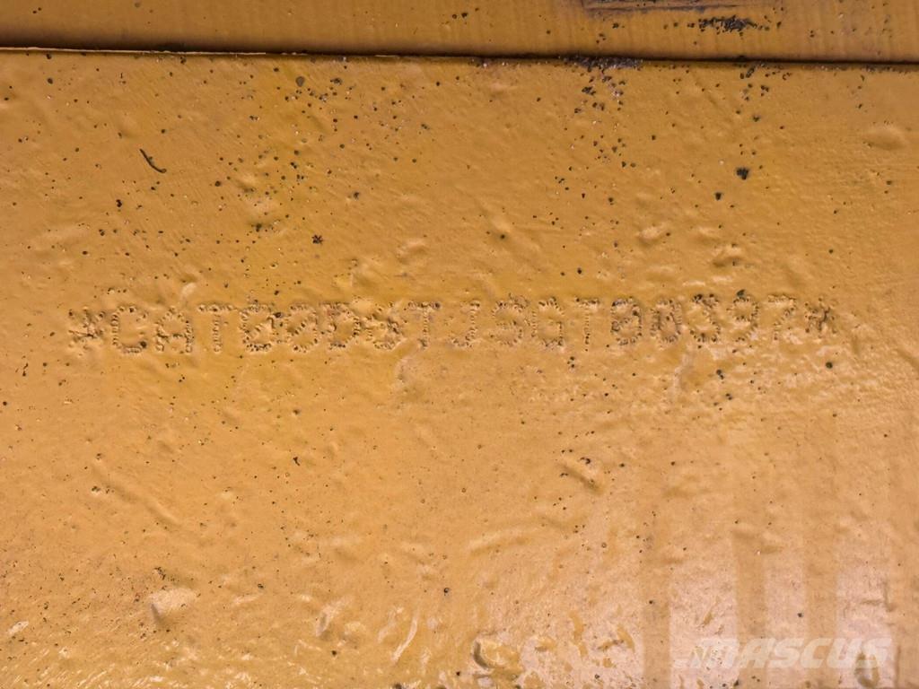 CAT D6T LGP Buldozere pe senile