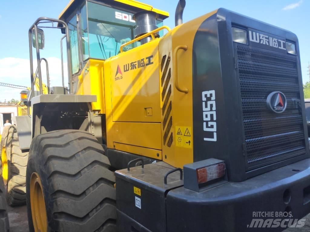 SDLG 953L Incarcator pe pneuri