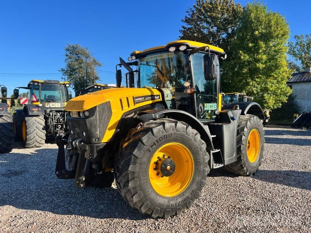 JCB Fastrac 4220 Tractoare