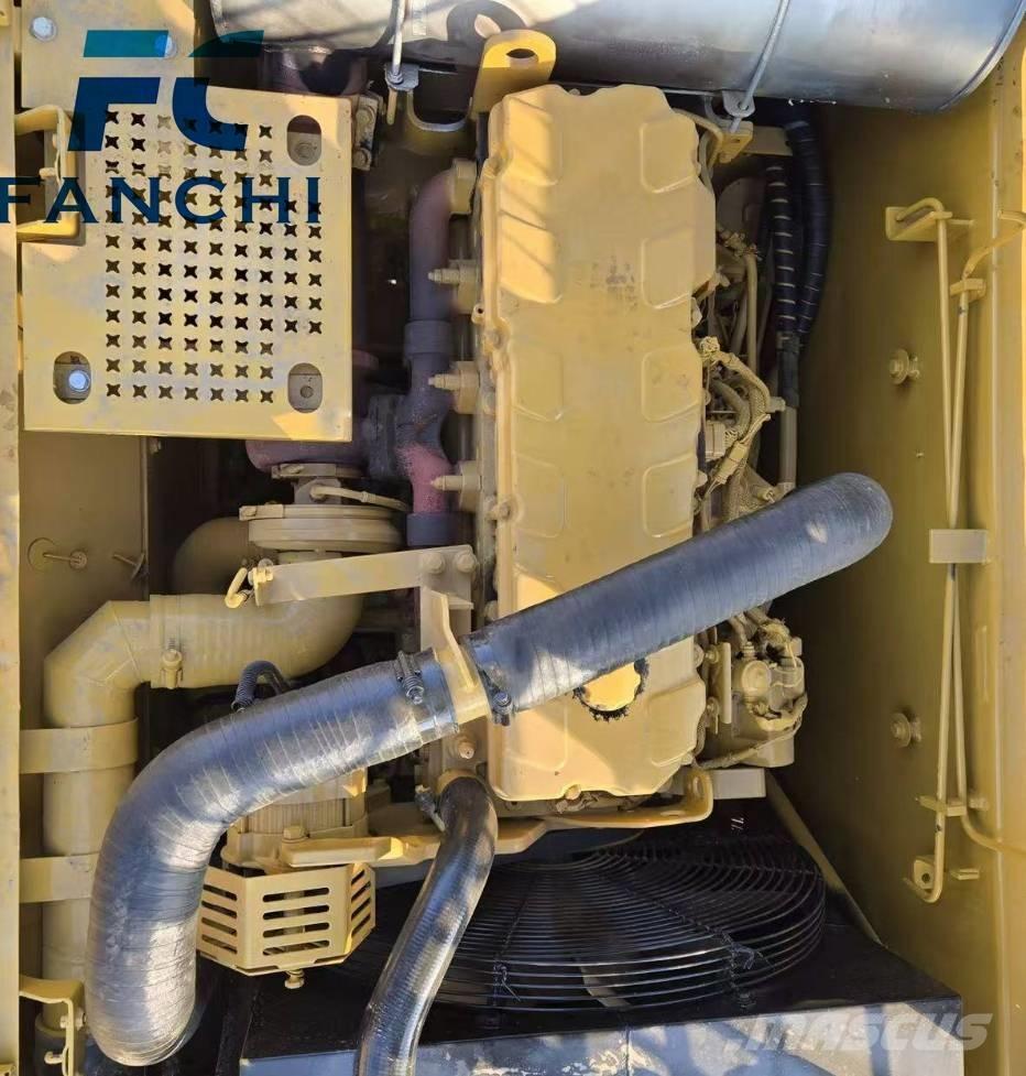 CAT 330 CL Excavatoare pe șenile
