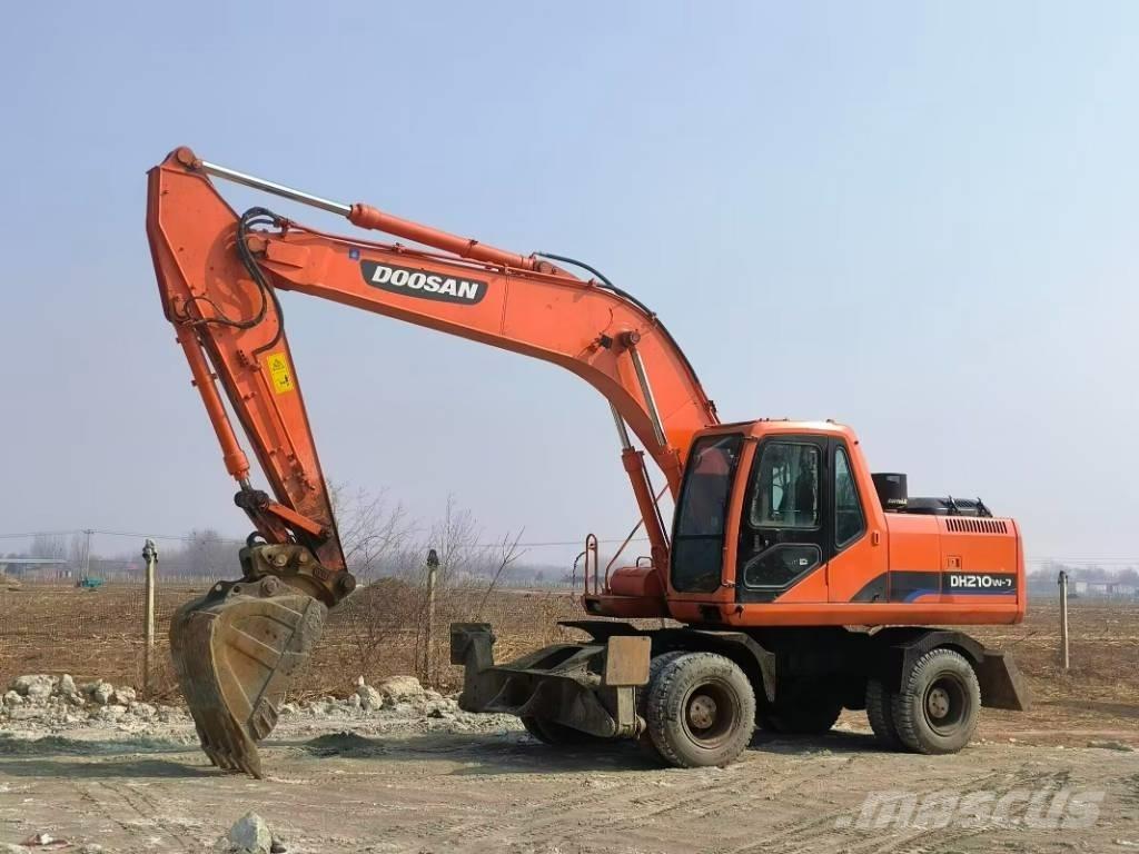 Doosan DH210W-7 Excavatoare cu roti