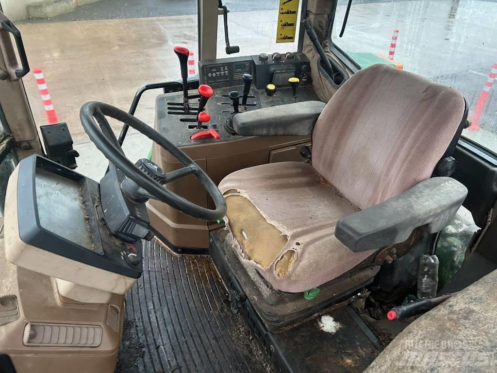John Deere 6400 Tractoare