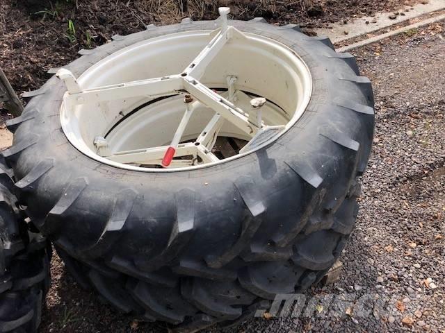 Pirelli 13.6 R38 Roti