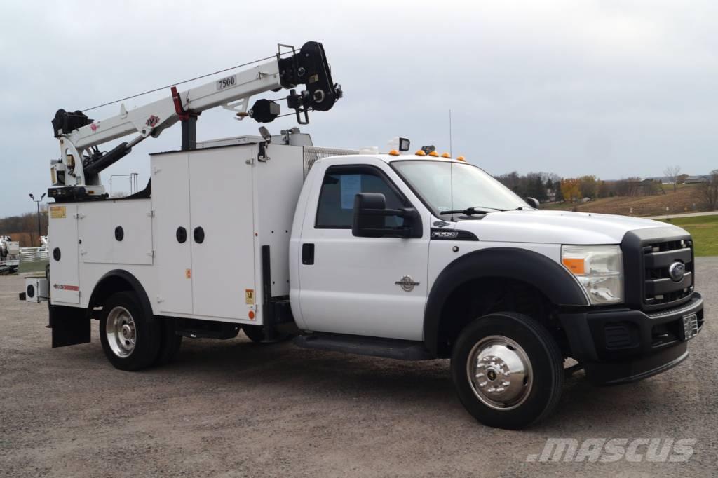 Ford F 550 XL SD Macarele