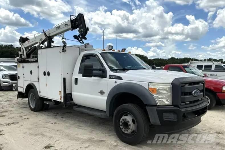 Ford F 550 XL SD Macarele