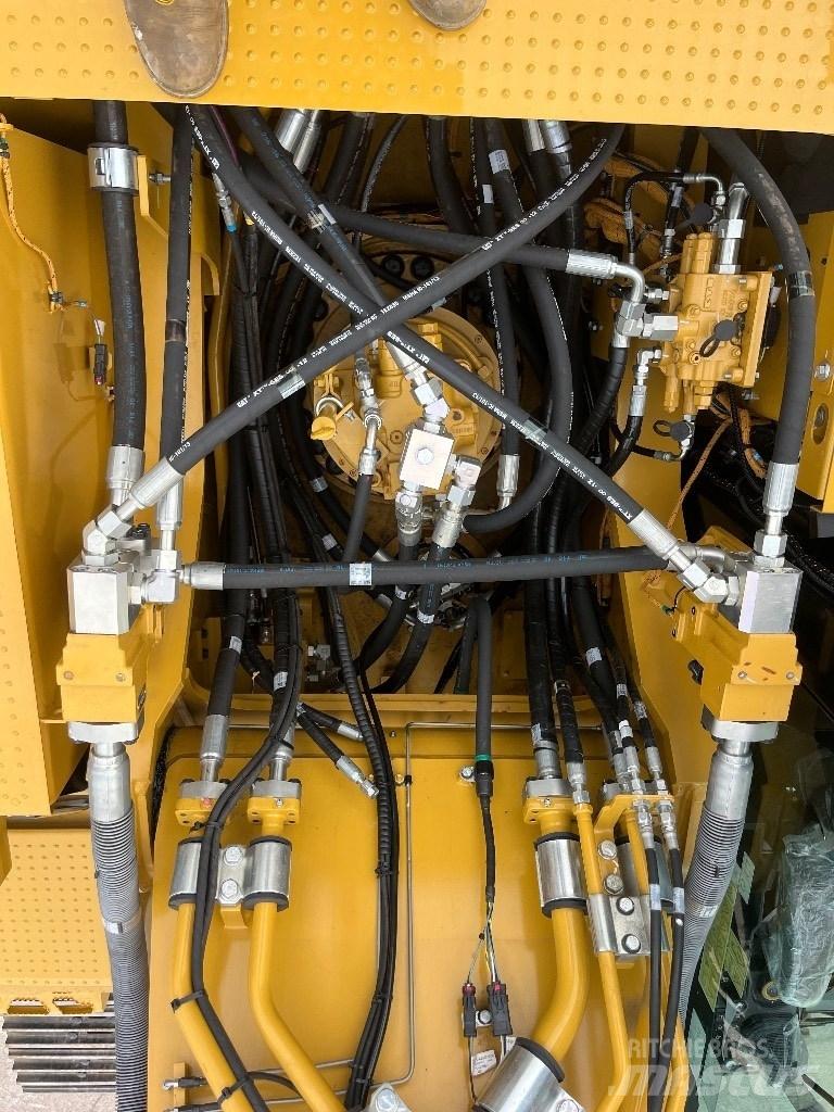 CAT 340 Excavatoare pe șenile
