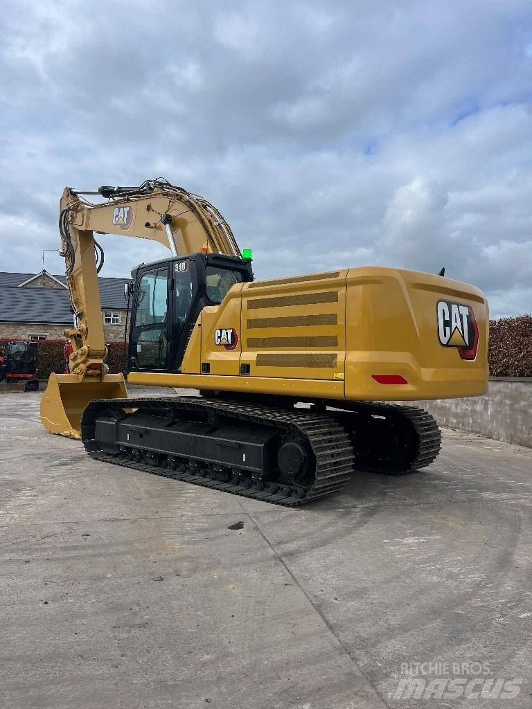 CAT 340 Excavatoare pe șenile
