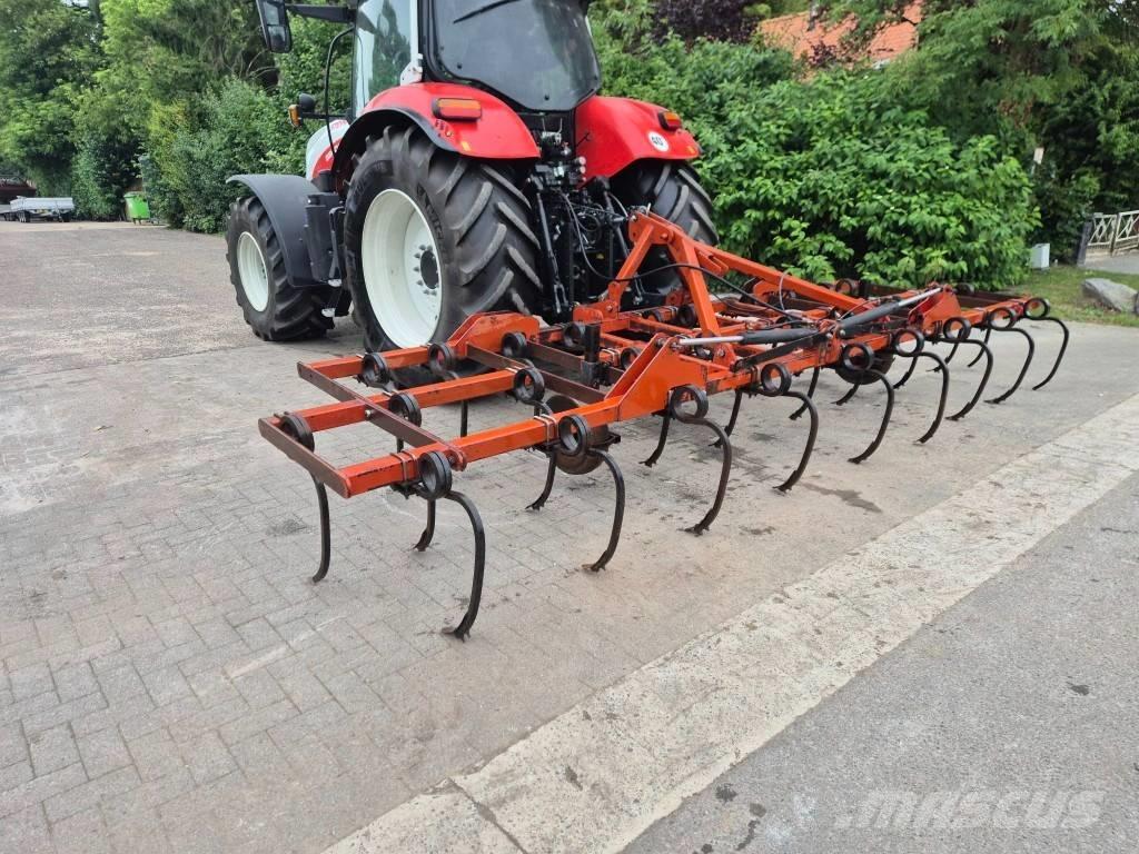  Cultivator 580 Cultivatoare