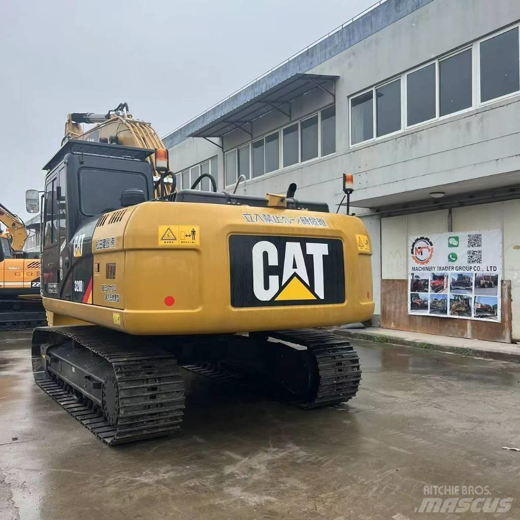 CAT 320D2 Excavatoare 7t - 12t