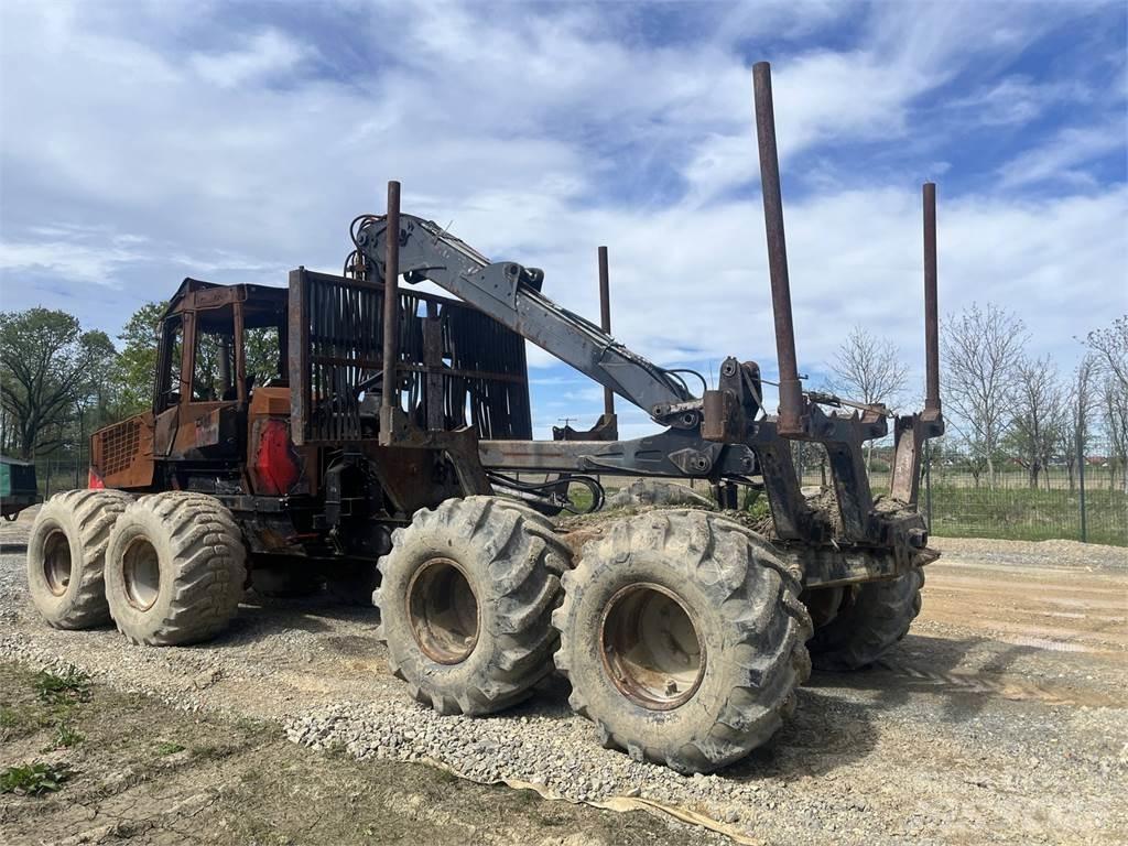 Komatsu 890.3 Combine forestiere
