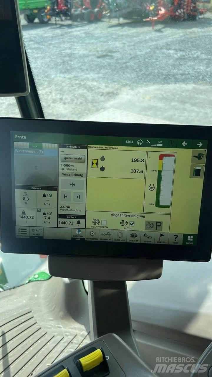 John Deere T670 Combine de secerat