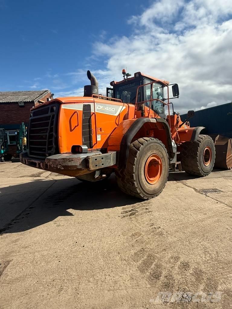 Doosan DL 450-5 Incarcator pe pneuri